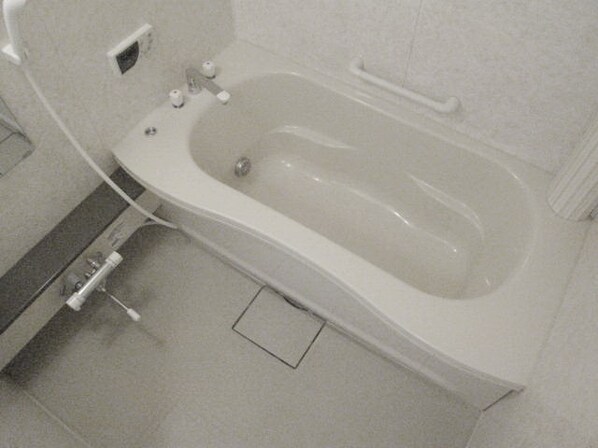 リリー坂下Bの物件内観写真